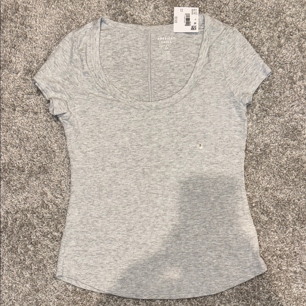 American Eagle Outfitters Gray Fitted Short Sleeve Tee